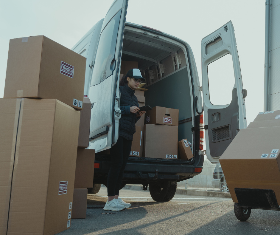 Magazyn w hali namiotowej