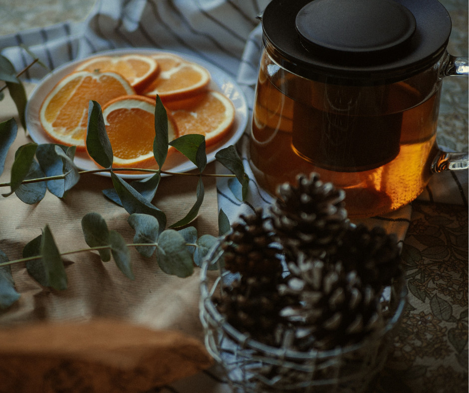 Szyszki i pomarańcze świąteczne Naturalne dodatki na świąteczny stół